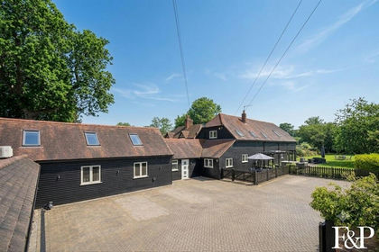 Barn Conversion for sale in Stoke Poges