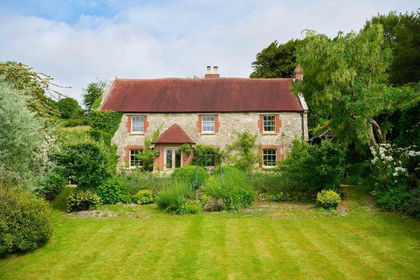 1.2 acres of House with Land for sale in Alvediston