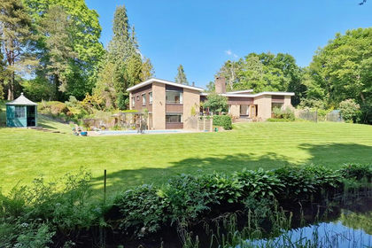 18 acres of Country Home for sale in Stoke-on-Trent South