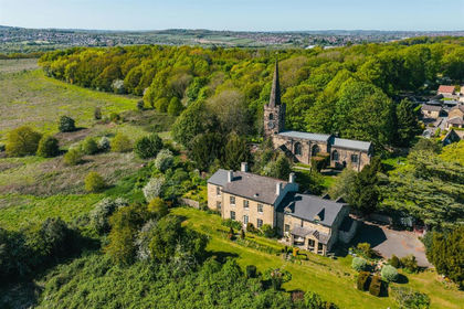 1 acre of Country Home for sale in Thrybergh
