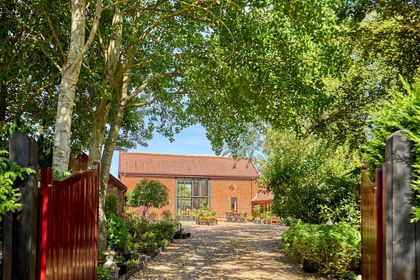 1.1 acres of Barn Conversion for sale in Scole