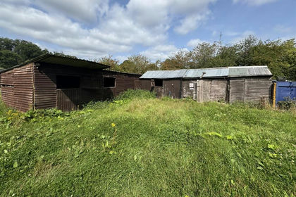 12 acres of Equestrian property for sale in Welshampton and Lyneal