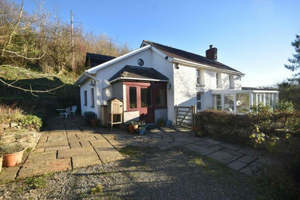 19.5 acres of Agricultural Land for sale in Llandysul