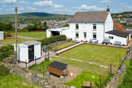 17.6 acres of House with Land for sale in Tonyrefail