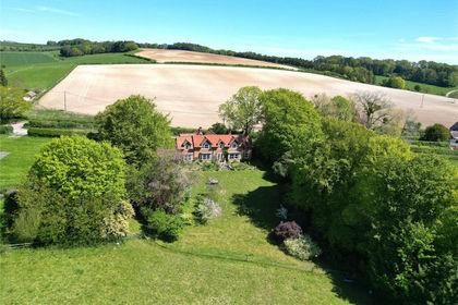 2.6 acres of House with Land for sale in Rockbourne