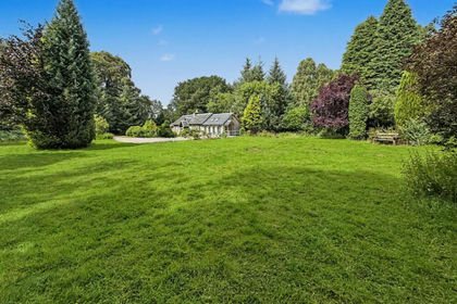 1.2 acres of House with Land for sale in Inverness, Skye and West Ross-shire