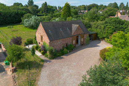 Barn Conversion for sale in Ombersley