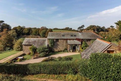 Barn Conversion for sale in Kingswear