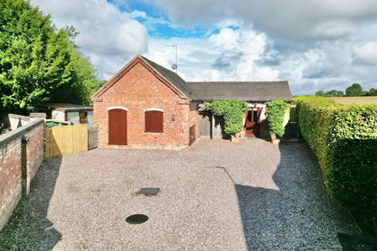 Barn Conversion for sale in Eccleshall