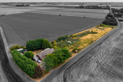 1.6 acres of House with Land for sale in Whaplode