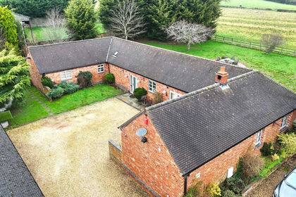 Barn Conversion for sale in Allesley