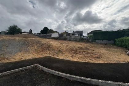 Building Plot for sale in Betws