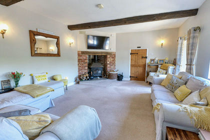 Barn Conversion for sale in Buildwas