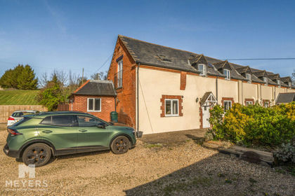 Barn Conversion for sale in Charminster