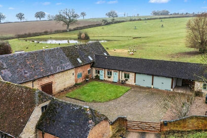 Agricultural Land for sale in Wellesbourne and Walton