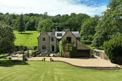 1.5 acres of Country Home for sale in Mansergh