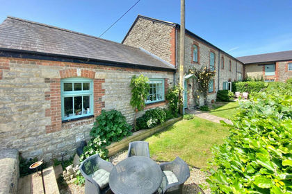 Barn Conversion for sale in Thornford