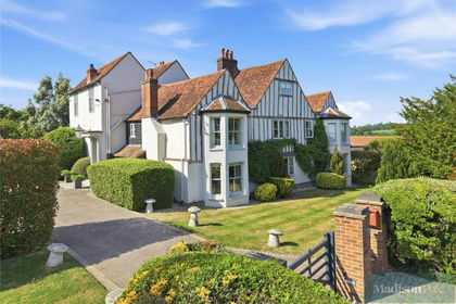 1.5 acres of Country Home for sale in Chigwell