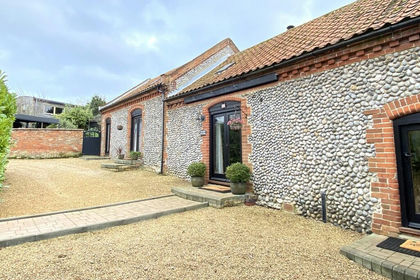 Barn Conversion for sale in Weybourne