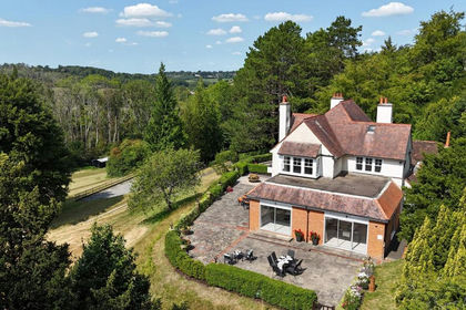 8 acres of Country Home for sale in Woldingham