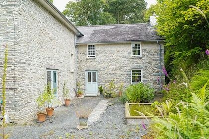 2 acres of Country Home for sale in Tregaron