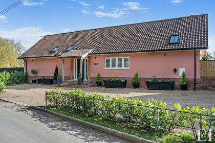 Barn Conversion for sale in Hinderclay