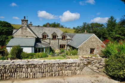 8.3 acres of Smallholding for sale in Advent
