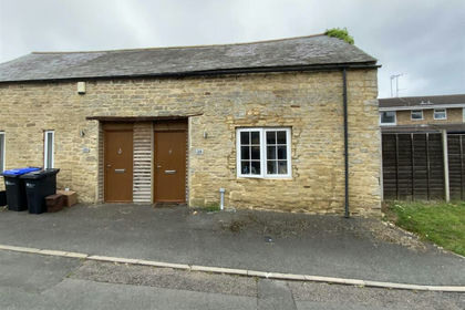 Barn Conversion for sale in Potterspury
