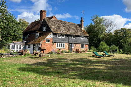 9.8 acres of House with Land for sale in Rudgwick