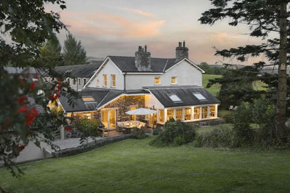 1.5 acres of House with Land for sale in Skelsmergh and Scalthwaiterigg