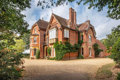 2.5 acres of House with Land for sale in Aylsham