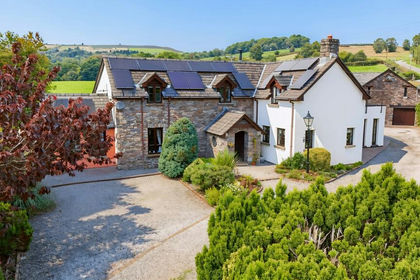 12 acres of Smallholding for sale in Trallong