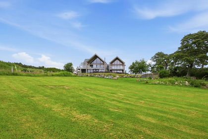 8 acres of House with Land for sale in Gordon and Buchan