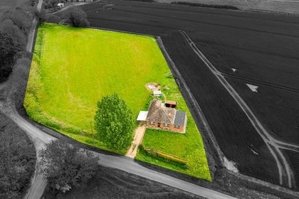 2 acres of House with Land for sale in Walpole Highway