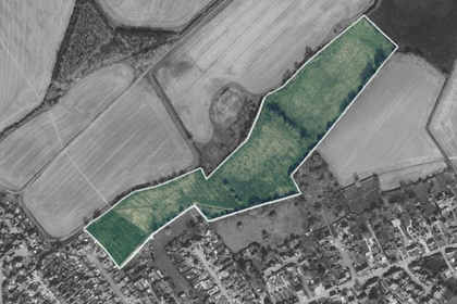 12.8 acres of Property for sale in Long Buckby