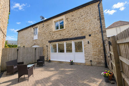 Barn Conversion for sale in Hemington