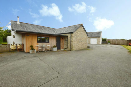 Barn Conversion for sale in Gwinear-Gwithian