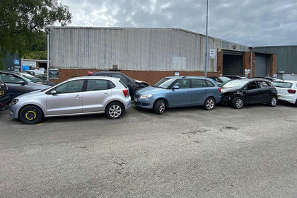 Warehouse for sale in Caerau