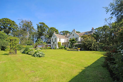 1.5 acres of Country Home for sale in Aberdeenshire North and Moray East