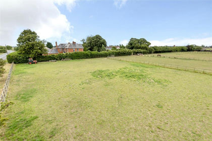 3 acres of House with Land for sale in Benington