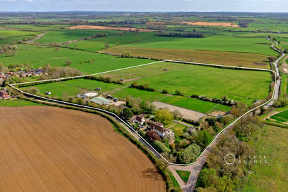 21 acres of Equestrian property for sale in Leckhampstead