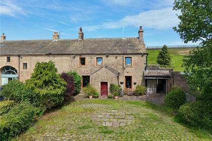 2 acres of Agricultural Land for sale in Cowling