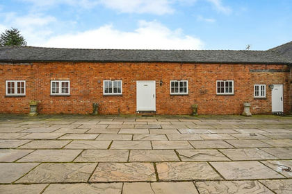 Land for sale in Leigh