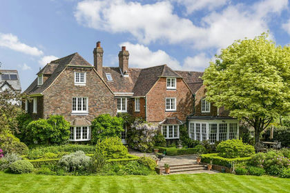 3 acres of House with Land for sale in Hawkhurst
