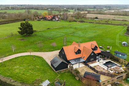 6.2 acres of Land for sale in Layer-de-la-Haye