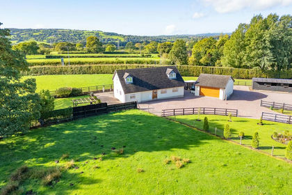 2.7 acres of House with Land for sale in Penyffordd