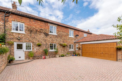 Barn Conversion for sale in Goldsborough