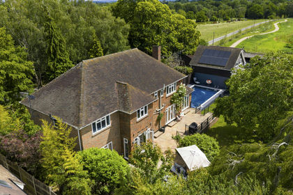 2.5 acres of House with Land for sale in Runnymede and Weybridge