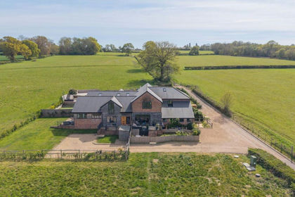 Barn Conversion for sale in Frant
