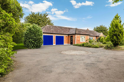 3.3 acres of Land for sale in Ballingham